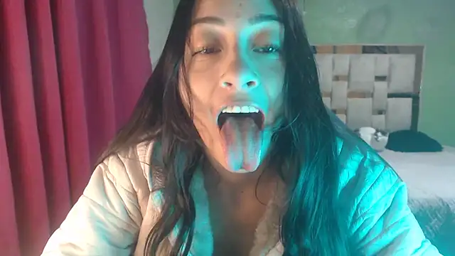 Little aphrodite online show from December 3, 2025, 12:40 am