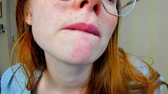 Fire Luna online show from October 3, 2025, 8:22 am