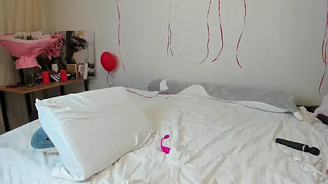 Shadow Dance online show from February 21, 2025, 7:43 pm