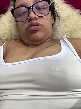 angela angels  online show from February 6, 2025, 10:15 am