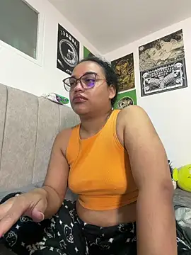 angela angels  online show from March 8, 2026, 2:26 am