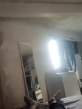 Juliano69xv online show from February 5, 2025, 1:11 pm