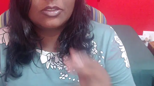 Snapshot of INDIANSIN2 chatting on June 24, 2026, 6:45 am INDIANSIN2 online show from June 24, 2026, 6:45 am