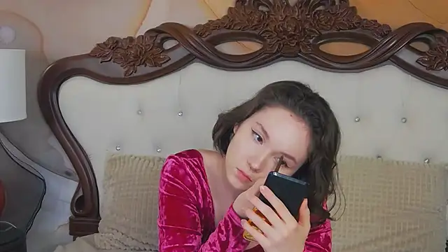 IreneRaye online show from February 11, 2025, 4:55 am