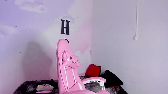 carolayrosse online show from February 15, 2025, 2:26 am