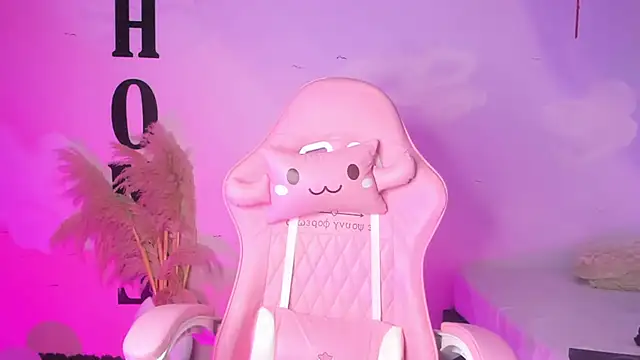 carolayrosse online show from February 22, 2025, 9:56 am