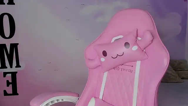 carolayrosse online show from March 1, 2025, 4:26 am