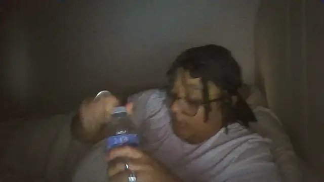 vanilla chocolate23 online show from December 15, 2024, 9:20 pm