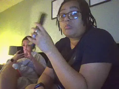 vanilla chocolate23 online show from December 19, 2024, 6:01 pm