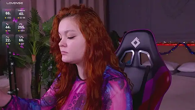 Snapshot of EnnySunrise chatting on December 20, 2024, 1:33 pm EnnySunrise online show from December 20, 2024, 1:33 pm