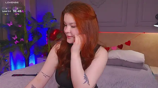 EnnySunrise online show from February 10, 2025, 5:09 pm