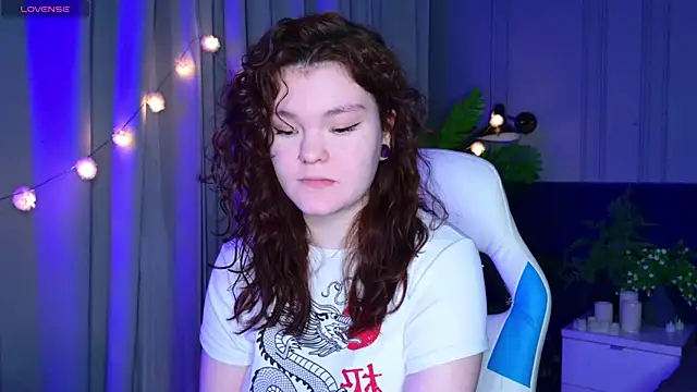 EnnySunrise online show from December 4, 2025, 6:38 pm