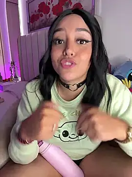 kenndall 21 online show from December 18, 2024, 9:36 am