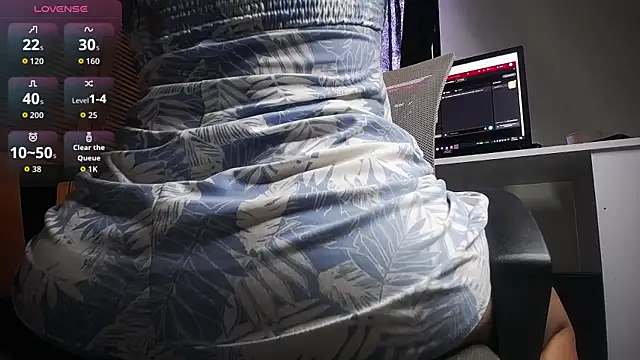 marilynetthan online show from October 22, 2025, 1:44 pm