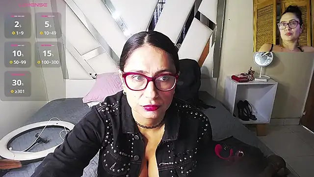 Snapshot of marilynetthan chatting on July 27, 2026, 2:02 pm marilynetthan online show from July 27, 2026, 2:02 pm