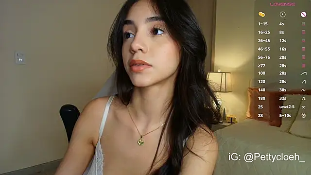 PettyCloeh online show from October 20, 2025, 10:21 pm