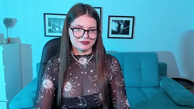 AdeliaKiss online show from January 24, 2025, 5:11 pm