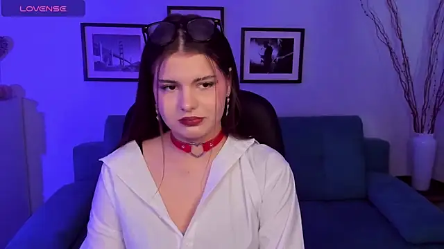 AdeliaKiss online show from February 26, 2025, 12:03 pm