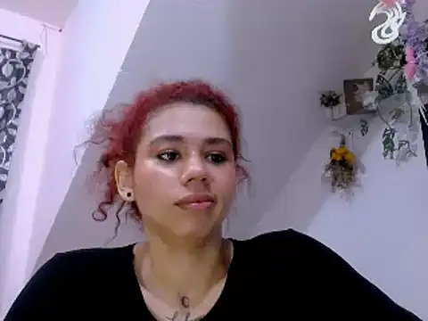 Snapshot of diamonmeli chatting on March 19, 2025, 2:35 pm diamonmeli online show from March 19, 2025, 2:35 pm