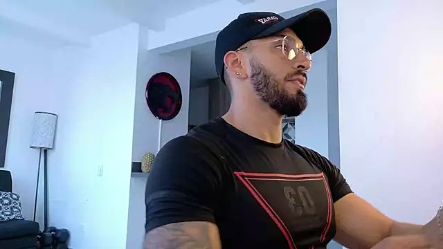 tony muscle online show from October 2, 2025, 9:55 pm