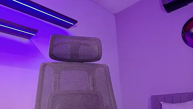 tony muscle online show from April 18, 2026, 11:03 am