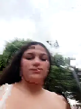 Snapshot of girl_milk1 chatting on November 10, 2025, 10:20 pm girl milk1 online show from November 10, 2025, 10:20 pm