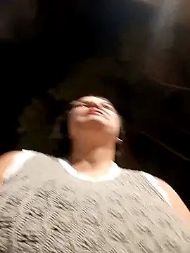 Snapshot of girl_milk1 chatting on November 26, 2025, 12:00 am girl milk1 online show from November 26, 2025, 12:00 am