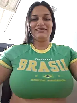 Snapshot of girl_milk1 chatting on February 7, 2026, 11:52 pm girl milk1 online show from February 7, 2026, 11:52 pm