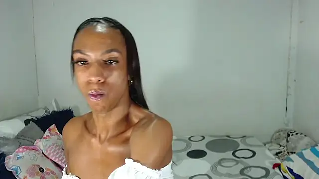 JessicaEbony online show from October 5, 2025, 1:04 am