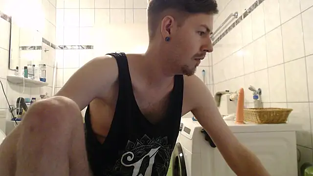 jonny-bisexual online show from December 29, 2024, 9:52 pm