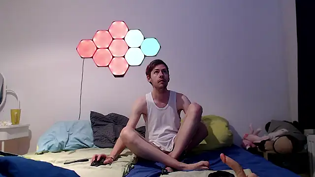 jonny-bisexual online show from January 9, 2026, 9:16 pm