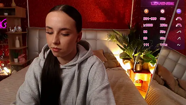 Snapshot of AuroraAksnesss chatting on March 17, 2025, 12:14 pm AuroraAksnesss online show from March 17, 2025, 12:14 pm