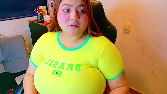 Rebeca charme21 online show from August 1, 2026, 11:20 am