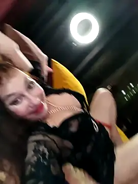 Snapshot of GypsyEsmeralda chatting on March 22, 2025, 3:41 am GypsyEsmeralda online show from March 22, 2025, 3:41 am