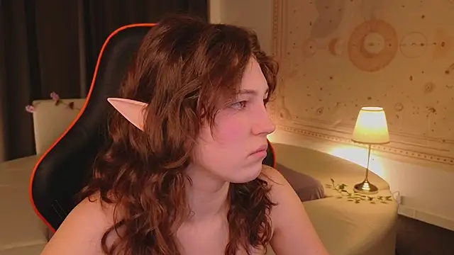 cherry lea online show from February 21, 2025, 6:37 pm