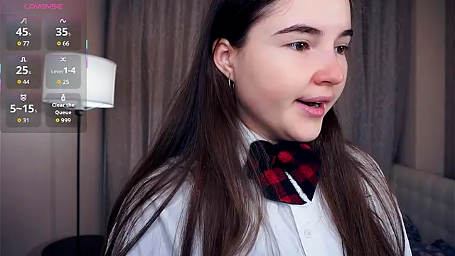 CathrynDail online show from November 25, 2025, 5:07 am