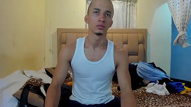 stepcouple XXX online show from March 2, 2026, 8:15 pm