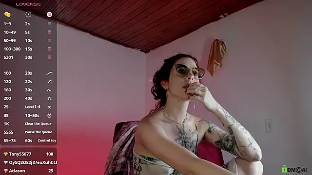 Borbala Iggy online show from December 12, 2024, 10:09 pm