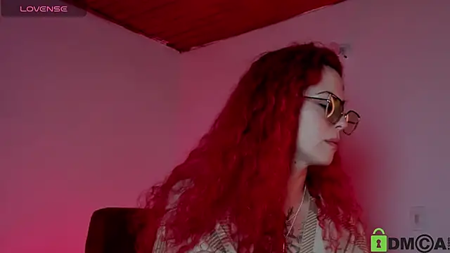 Borbala Iggy online show from December 31, 2024, 12:43 am