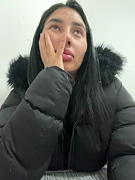 Anily Lovely online show from February 11, 2026, 4:34 pm