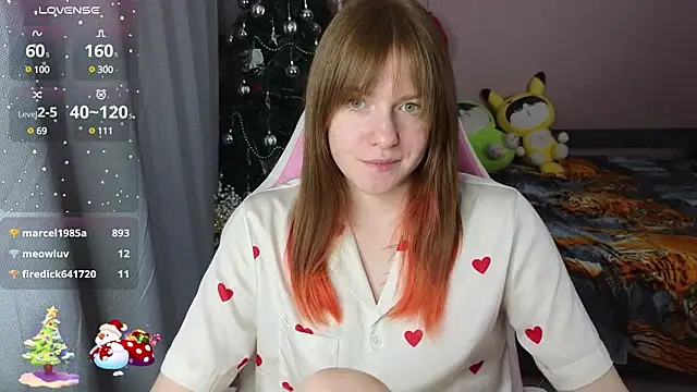 Snapshot of CassieJuice69 chatting on January 5, 2025, 6:56 pm CassieJuice69 online show from January 5, 2025, 6:56 pm