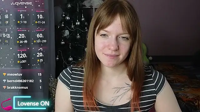 Snapshot of CassieJuice69 chatting on January 18, 2025, 7:04 pm CassieJuice69 online show from January 18, 2025, 7:04 pm