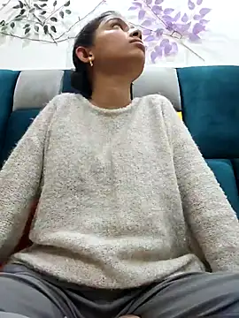 Aleena Rai online show from February 4, 2025, 7:55 pm