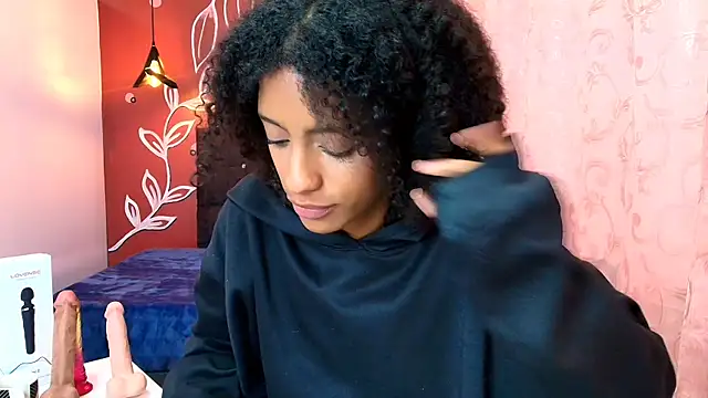 Zia Green online show from January 22, 2025, 3:29 pm