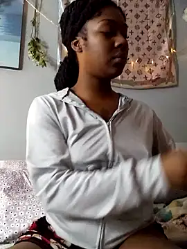 ebonycatlisaaaalime online show from March 1, 2025, 1:07 pm