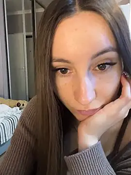 viviandaimond1 online show from January 3, 2025, 1:03 pm