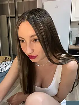 viviandaimond1 online show from February 1, 2025, 5:05 pm