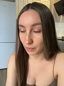 viviandaimond1 online show from February 12, 2025, 1:48 pm