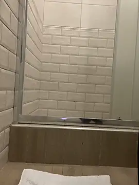 viviandaimond1 online show from February 24, 2025, 7:52 pm