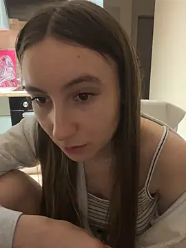 viviandaimond1 online show from March 6, 2025, 10:36 pm